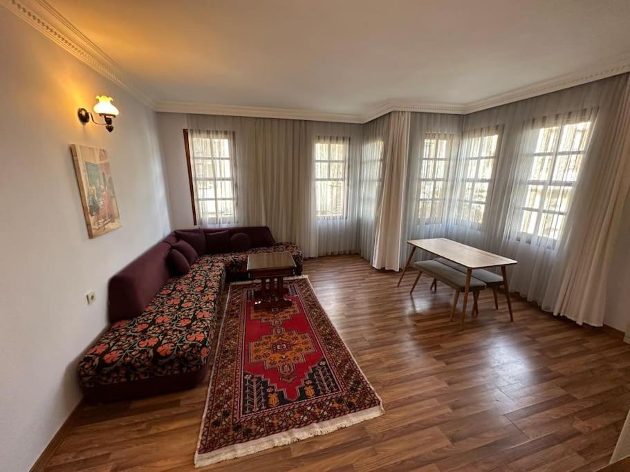 Pasha Suite, Floor Daire *