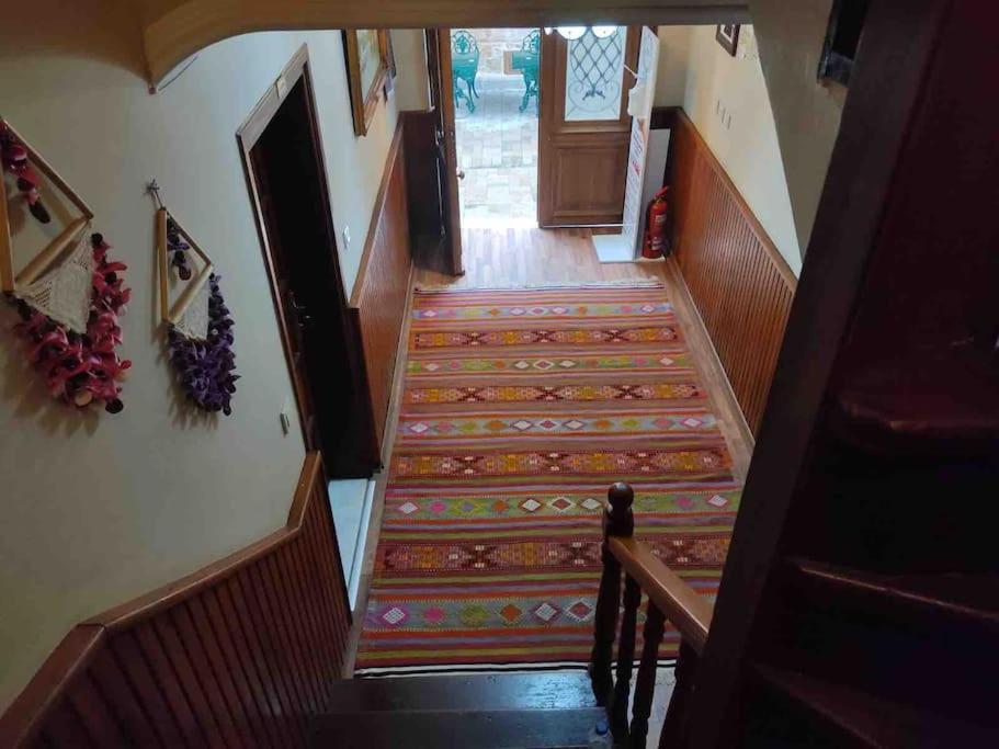 Pasha Suite, Floor Daire