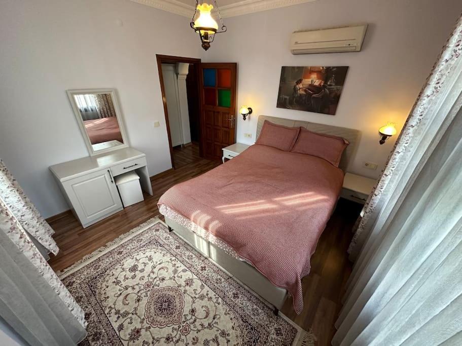 Daire Pasha Suite, Floor *